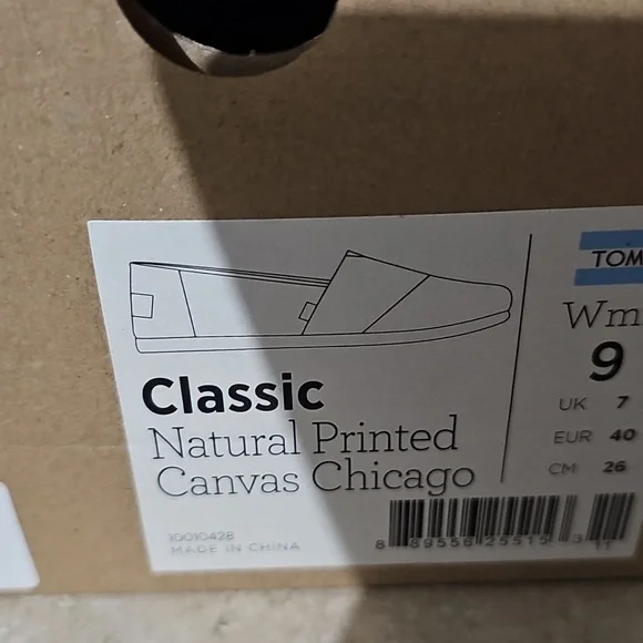 Toms Chicago Map Classic Natural Canvas Slip-Ons - Picture 3 of 5